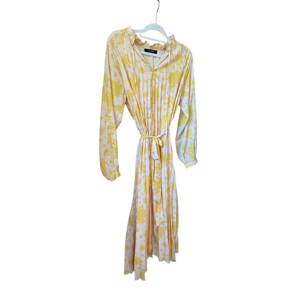 Chic Yellow Floral Long Sleeve Dress - Picture 2 of 7